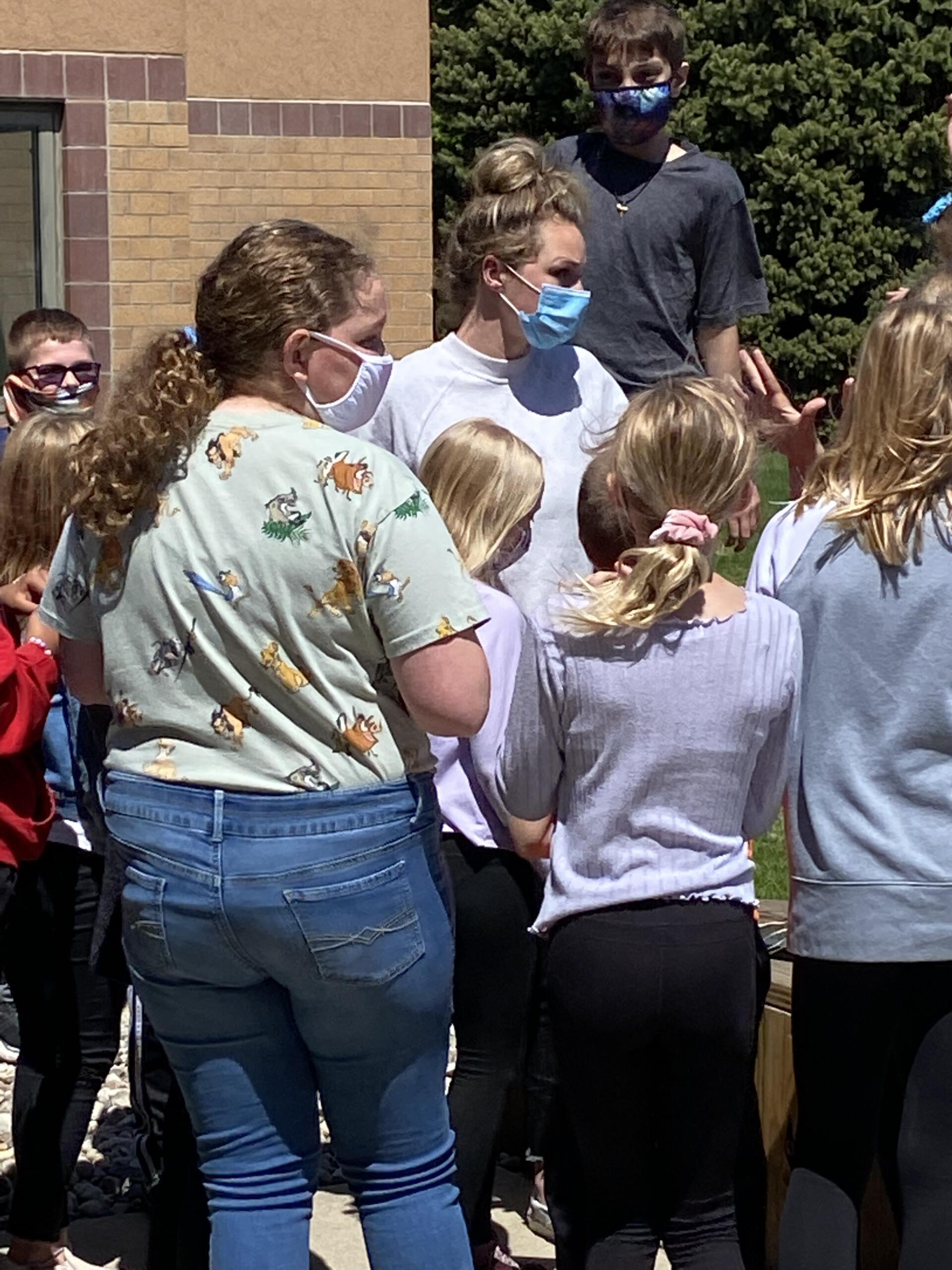 Sarah Fosness Named Mitchell Radio Group/Iverson Auto “Teacher Of The