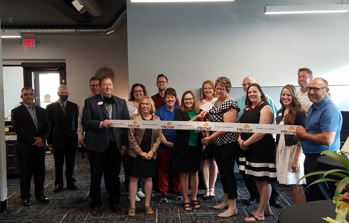 Mitchell Chamber Open House & Ribbon Cutting KMIT 105.9 FM