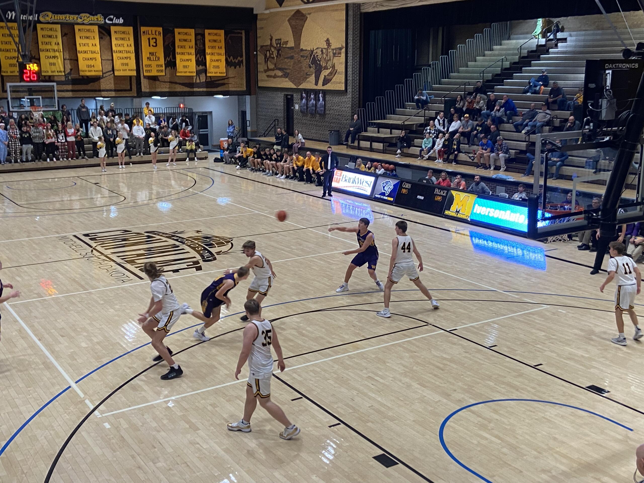 Mitchell Kernels basketball: Boys defeat Watertown 76-62, girls fall 33-29