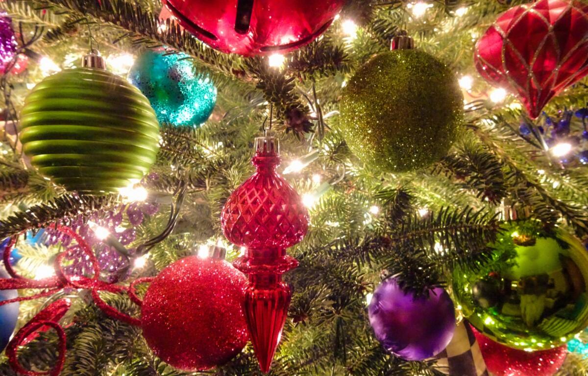 Dakota Wesleyan University DWU Christmas concert Christmas Joy DWU Mitchell SD holiday events Mitchell South Dakota concerts DWU Sherman Center Dakota Wesleyan Choir LyricWood Orchestra DWU music department Mitchell SD community events Holiday concerts in Mitchell Christmas events South Dakota DWU tickets Mitchell SD December events