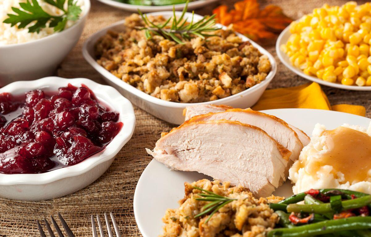 A Thanksgiving message this week highlighted gratitude for South Dakota families, service members, first responders and the agricultural community as the holiday season begins.