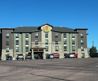 My Place Hotel Mitchell Mitchell South Dakota hotel Foster care donation drive Luggage donations for foster kids Suitcase donations Mitchell SD My Place Hotel community project Mitchell SD charity event Foster care support South Dakota Donate luggage Mitchell SD Luggage for foster children