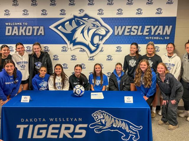 Taryn Thomas pictured with future DWU women's soccer teammates