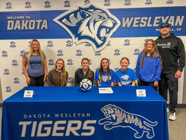 Mitchell Kernel girls soccer teammates with Taryn Thomas