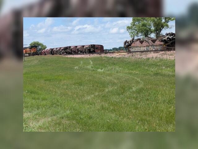 Train cars derailed between Kimball and White Lake in Aurora County, June 2026