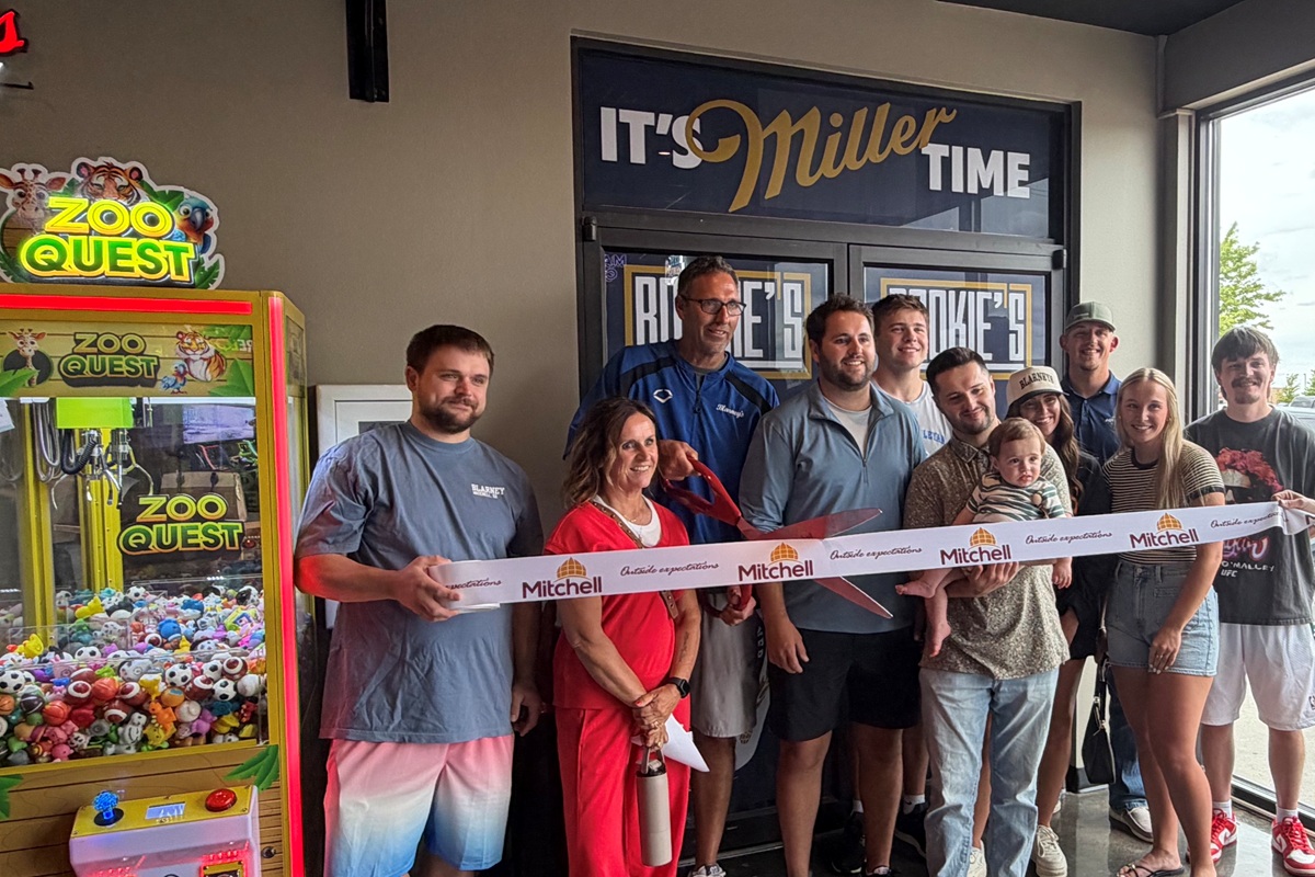 Blarney's and the Mitchell Area Chamber of Commerce cut the ribbon on the sports bar's new arcade and casino room.