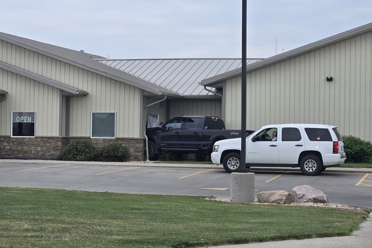 Ford pickup truck crashed into front of Creekside Veterinary Clinic on July 22, 2026