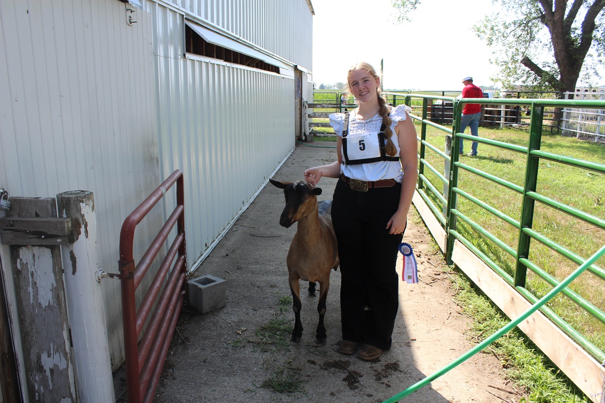 Carmindy Ferwerda and her goat