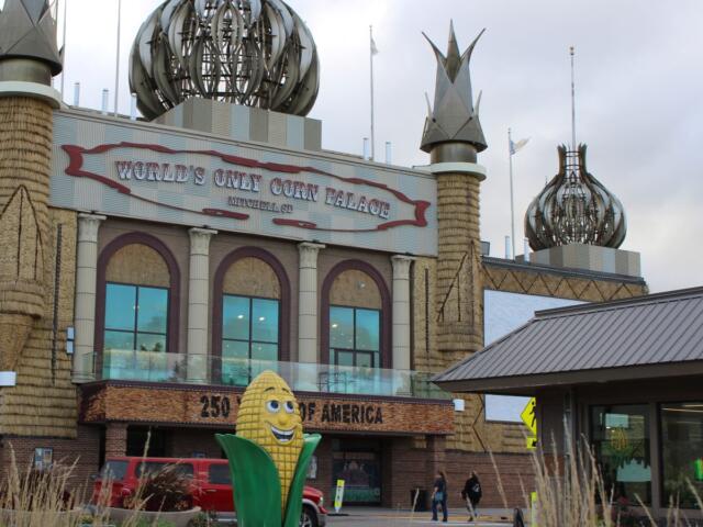 U.S. Capitol Christmas Tree to stop at Mitchell’s Corn Palace Nov. 12