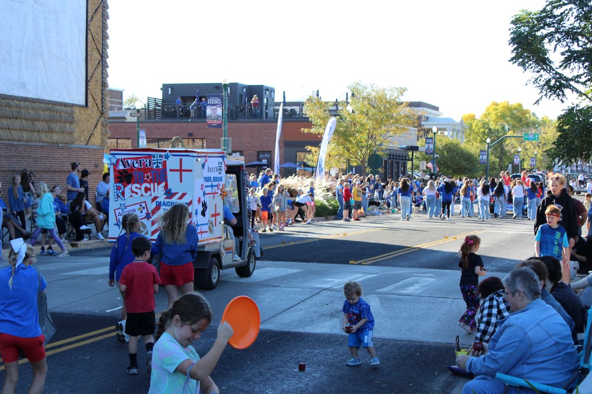 DWU Blue and White Days Parade